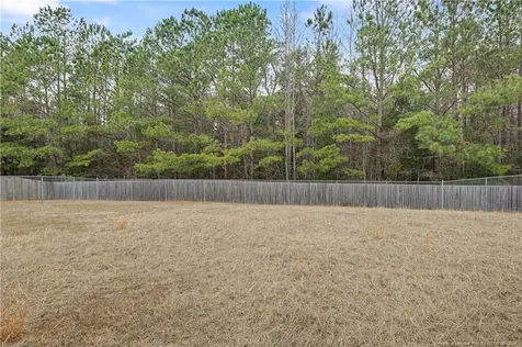 1613 Ellie Avenue Fayetteville NC 28314