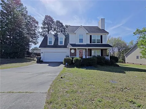 5218 Pringle Way Hope Mills NC 28348