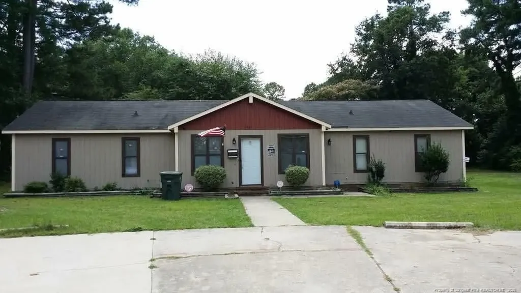 1437 Artesian Court Fayetteville NC 28304