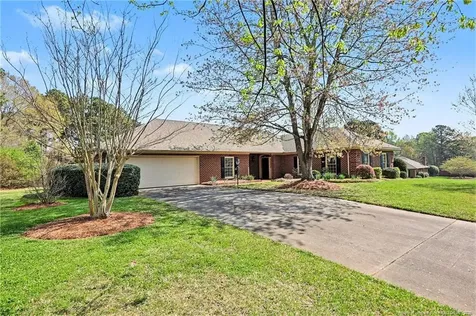 1109 Radcliff Drive Sanford NC 27330