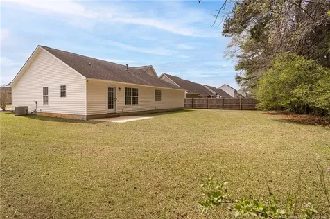 1229 Locks Creek Road Fayetteville NC 28312