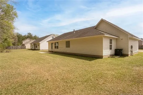 1229 Locks Creek Road Fayetteville NC 28312