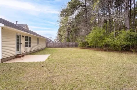 1229 Locks Creek Road Fayetteville NC 28312