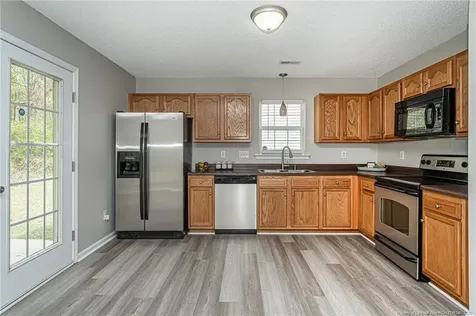 1229 Locks Creek Road Fayetteville NC 28312