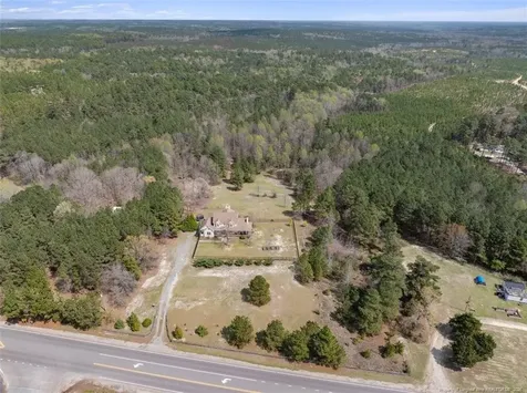 2705 Nc Highway 211 Eagle Springs NC 27242
