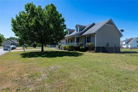 5262 Marvin Drive Spring Lake NC 28390