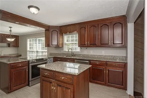 6856 Uppingham Road Fayetteville NC 28306