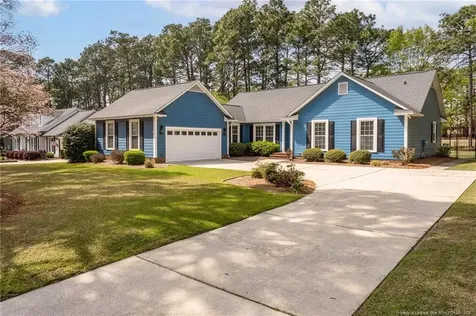 6856 Uppingham Road Fayetteville NC 28306
