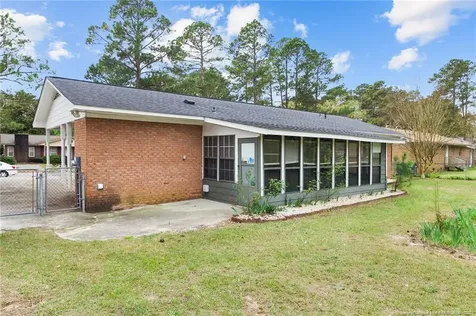 6042 Mcdougal Drive Fayetteville NC 28304