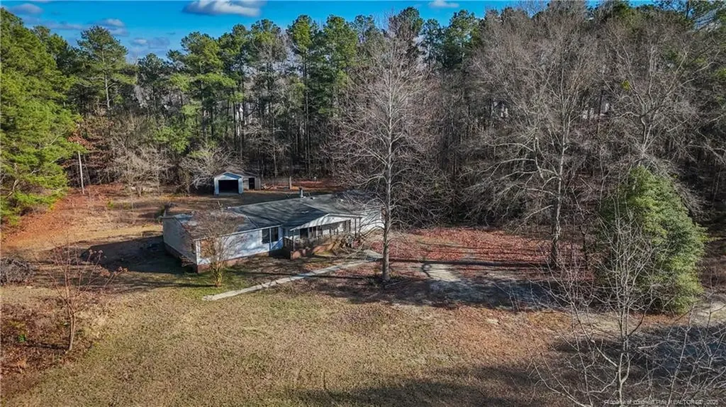 3600 Quarter Horse Run Lane Parkton NC 28371