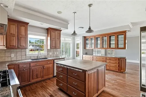 1302 Oakridge Boulevard Lumberton NC 28358