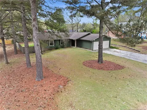 5706 Lochness Court Fayetteville NC 28304