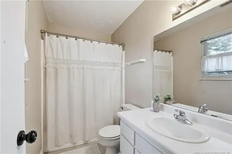 5706 Lochness Court Fayetteville NC 28304