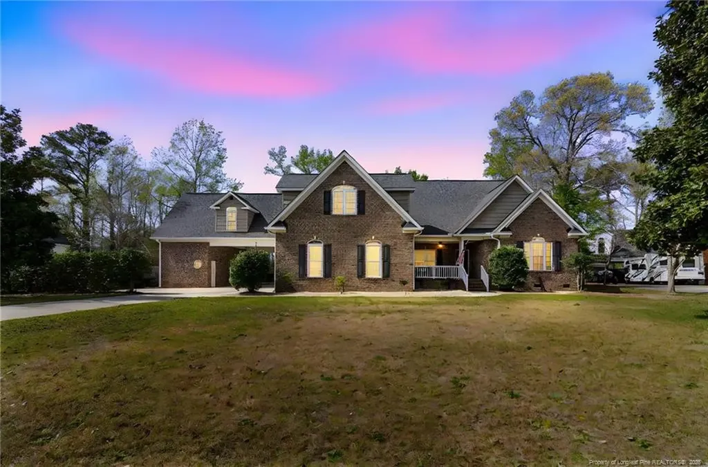 417 Foxwood Drive Hope Mills NC 28348