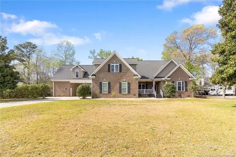 417 Foxwood Drive Hope Mills NC 28348