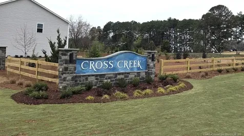 81 Discovery Way Spring Lake NC 28390