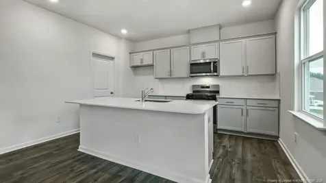 81 Discovery Way Spring Lake NC 28390