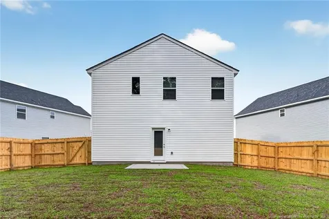 144 Stout Landing Dunn NC 28334