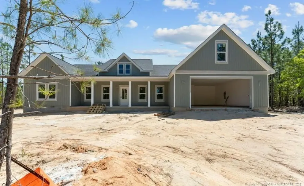 2033 Pewter Drive West End NC 27376