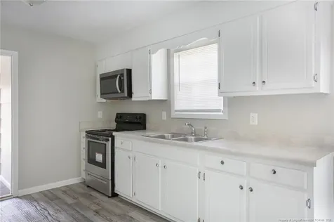 1879 Frankie Avenue Fayetteville NC 28304