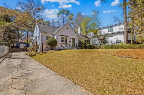 322 Circle Drive Fayetteville NC 28305