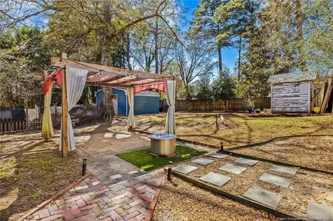 322 Circle Drive Fayetteville NC 28305