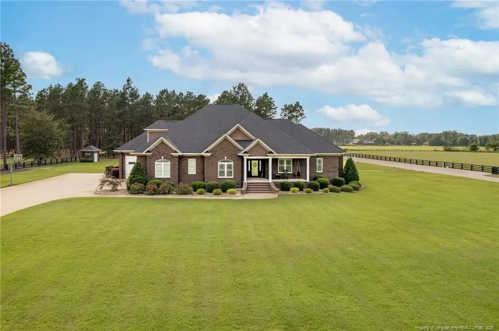 6880 Sim Canady Road Hope Mills NC 28348