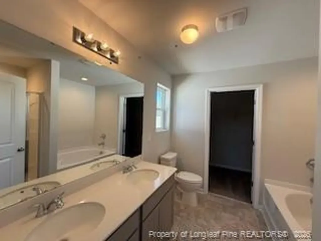 79 Stout Landing Dunn NC 28334
