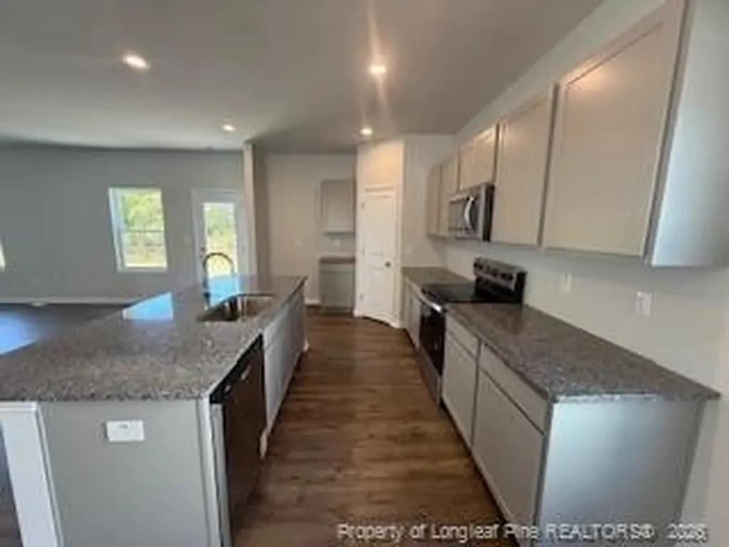 79 Stout Landing Dunn NC 28334