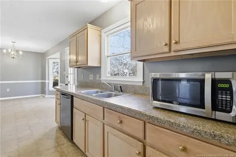 5204 Ballentine Street Hope Mills NC 28348