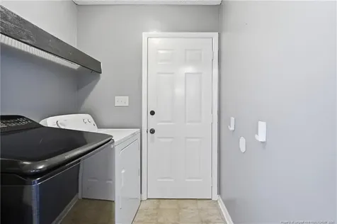5204 Ballentine Street Hope Mills NC 28348