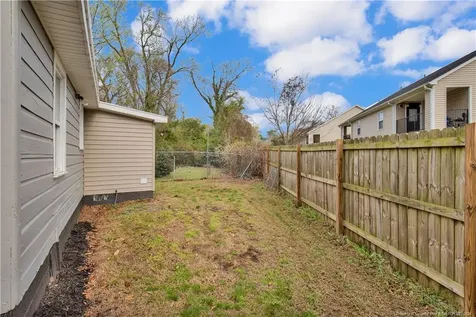326 Hawley Lane Fayetteville NC 28301