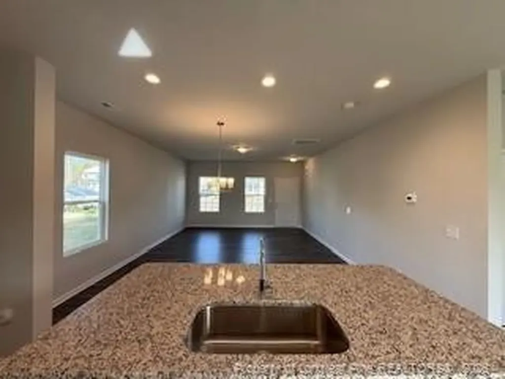 105 Stout Landing Dunn NC 28334