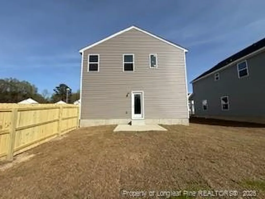 105 Stout Landing Dunn NC 28334