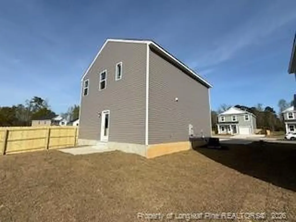105 Stout Landing Dunn NC 28334