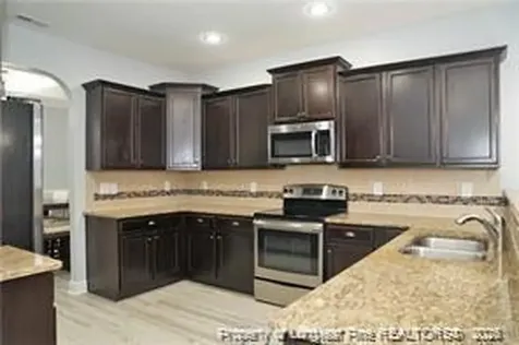 2908 Bargemaster Drive Fayetteville NC 28306