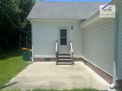 3916 Middle Street Hope Mills NC 28348