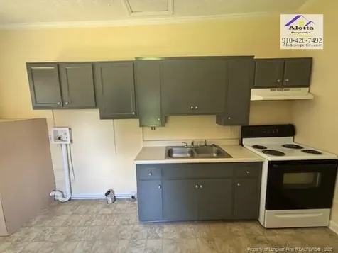 3916 Middle Street Hope Mills NC 28348