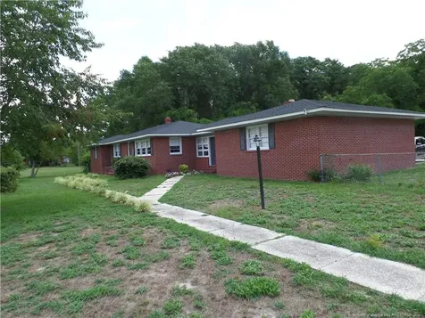6019 S Us Highway 301 Highway S Hope Mills NC 28348