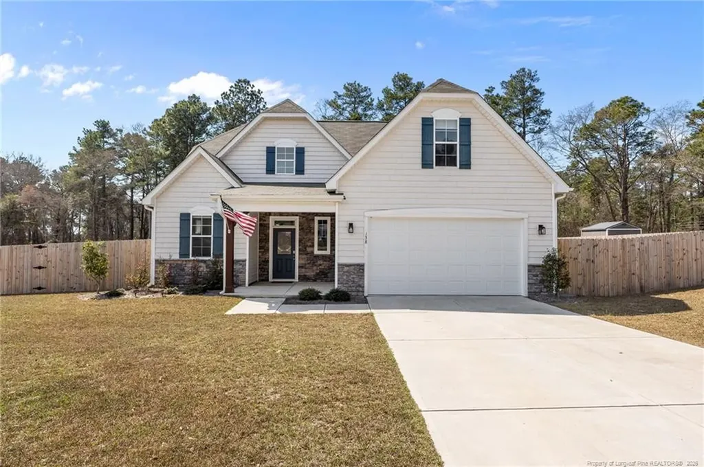 158 Woodsrun Street Raeford NC 28376