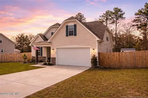 158 Woodsrun Street Raeford NC 28376