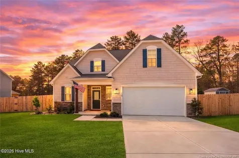 158 Woodsrun Street Raeford NC 28376