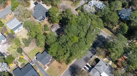 306 Woodcrest Road Fayetteville NC 28305