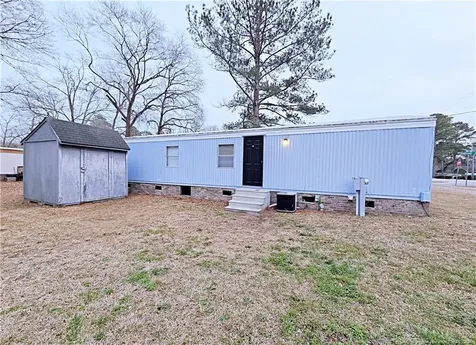 826 Rembrandt Drive Fayetteville NC 28314
