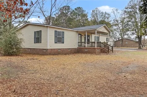 1512 Seabrook School Road Fayetteville NC 28312