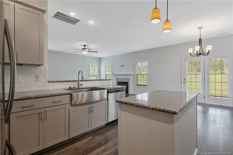 109 E 6th Avenue Raeford NC 28376