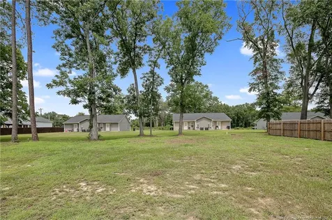 109 E 6th Avenue Raeford NC 28376