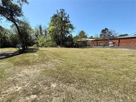 1021 Bragg Boulevard Fayetteville NC 28301