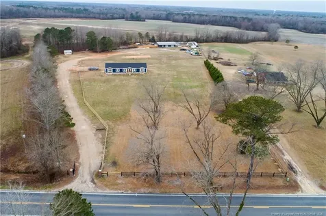 9109 Chickenfoot Road Saint Pauls NC 28384