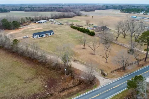 9109 Chickenfoot Road Saint Pauls NC 28384